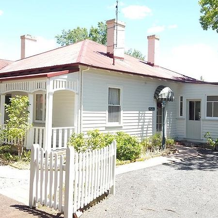 Ross B&B Accommodation Bagian luar foto