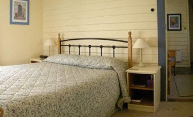 Ross B&B Accommodation Bagian luar foto